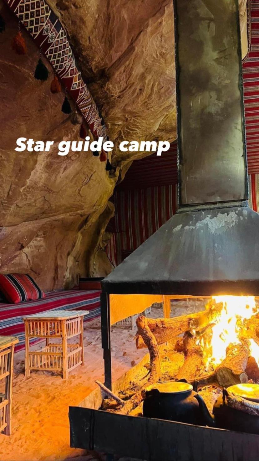 Star Guide Luxury Camp Hotel Wadi Rum Bagian luar foto