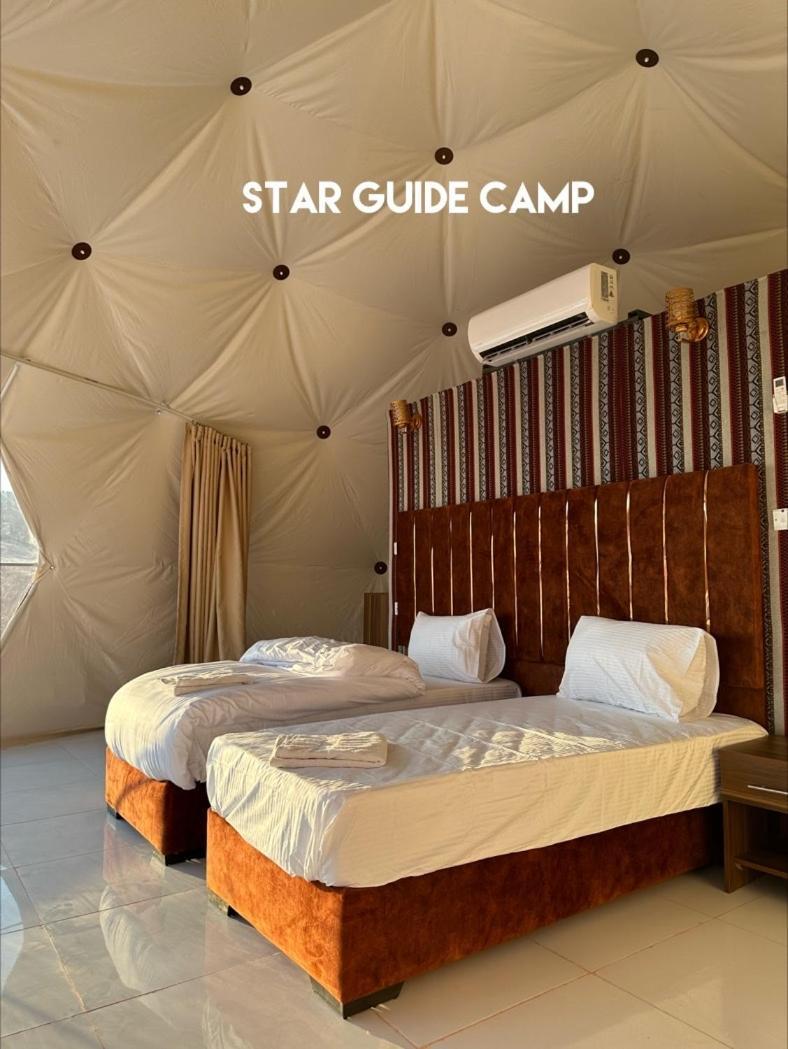 Star Guide Luxury Camp Hotel Wadi Rum Bagian luar foto