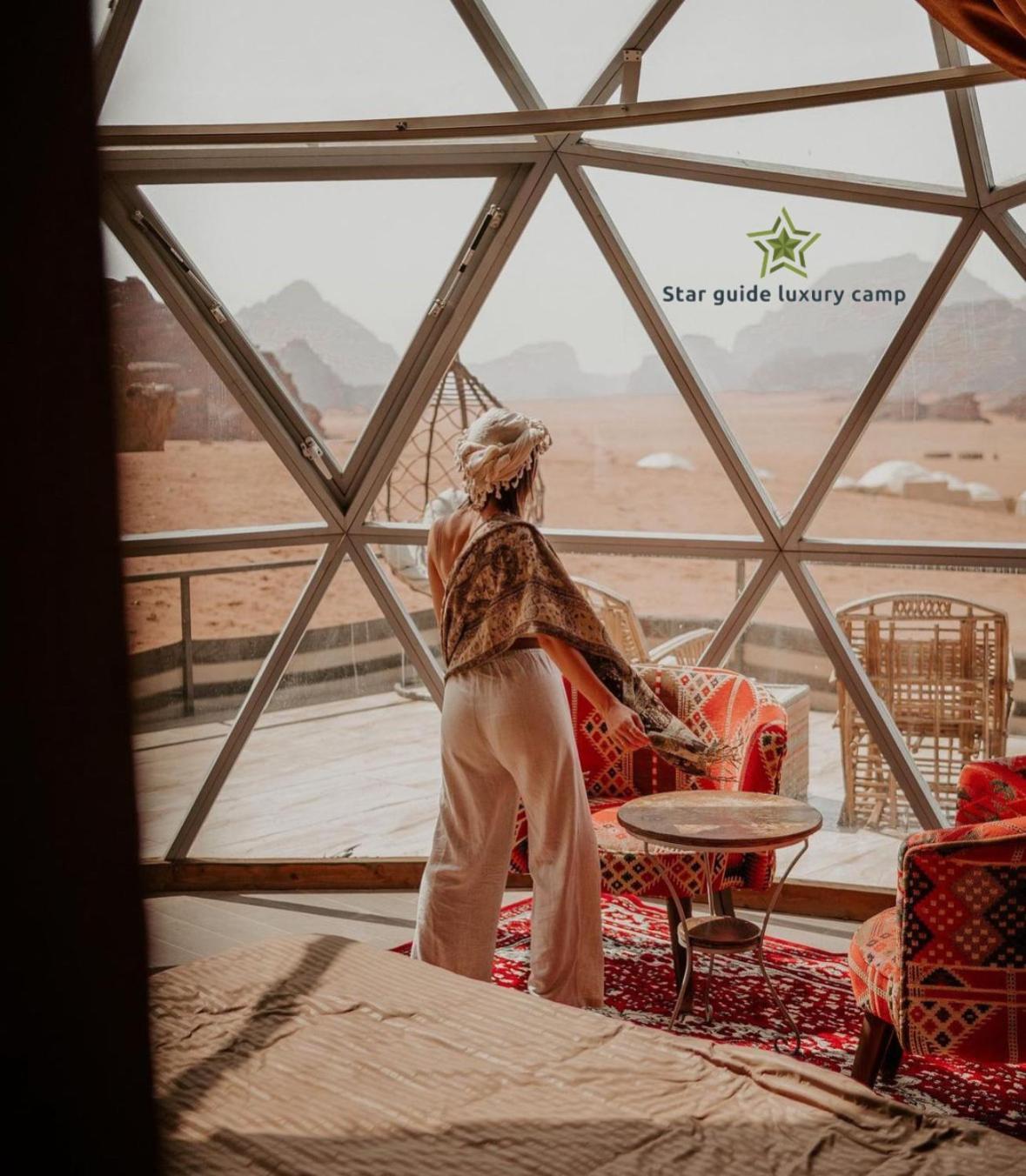 Star Guide Luxury Camp Hotel Wadi Rum Bagian luar foto